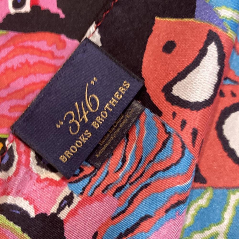 Brooks Brothers 100% silk scarf bright tropical fish - Picture 5 of 8